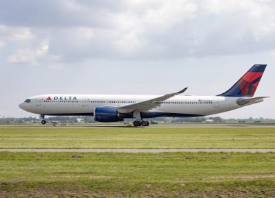 Photo of aircraft N425DX operated by Delta Air Lines