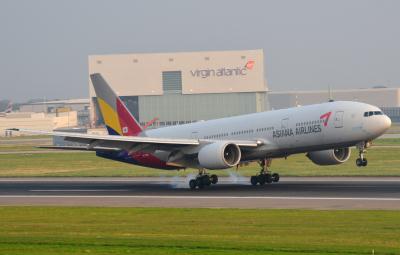 Photo of aircraft HL7756 operated by Asiana Airlines