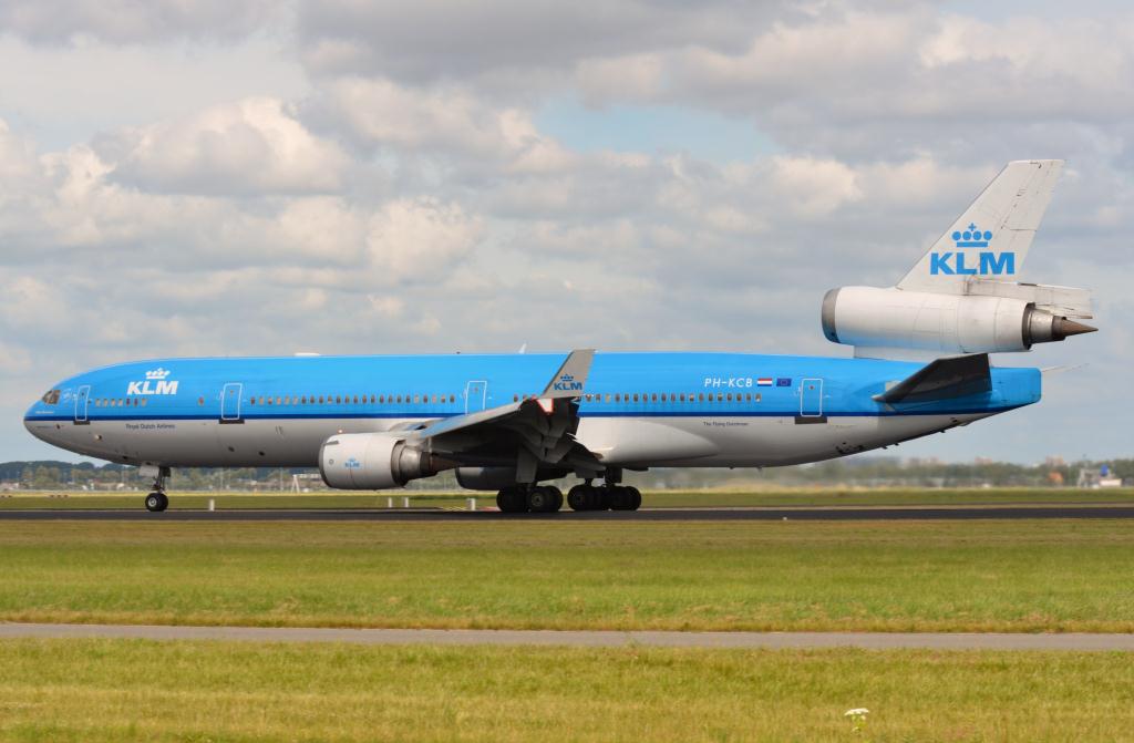 Photo of aircraft PH-KCB operated by KLM Royal Dutch Airlines
