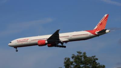 Photo of aircraft VT-ALN operated by Air India