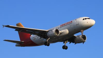 Photo of aircraft EC-JAZ operated by Iberia