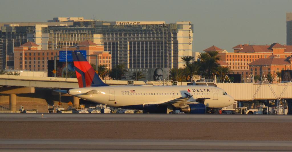 Photo of aircraft N361NB operated by Delta Air Lines
