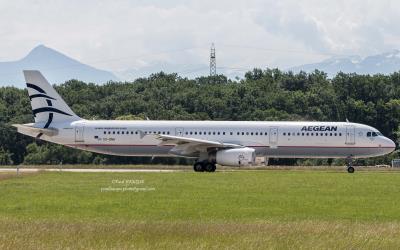 Photo of aircraft SX-DNH operated by Aegean Airlines