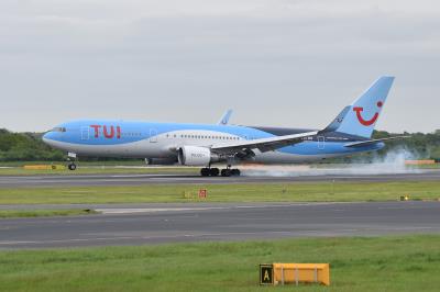 Image of aircraft registration G-OBYG - A 767-304(ER)(WL) operated by TUI Airways