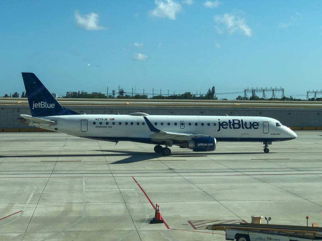 Photo of aircraft N279JB operated by JetBlue Airways