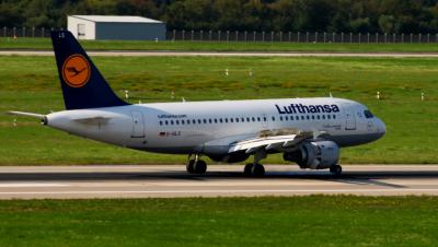 Photo of aircraft D-AILS operated by Lufthansa