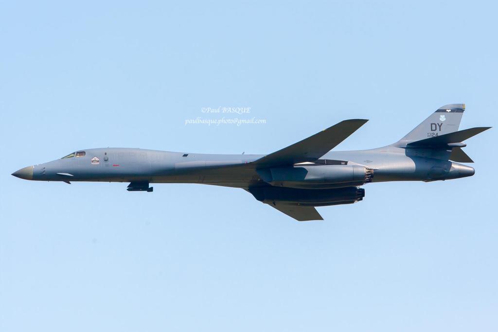 Photo of aircraft 86-0124 operated by United States Air Force