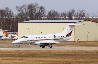 Photo of aircraft N418QS operated by NetJets