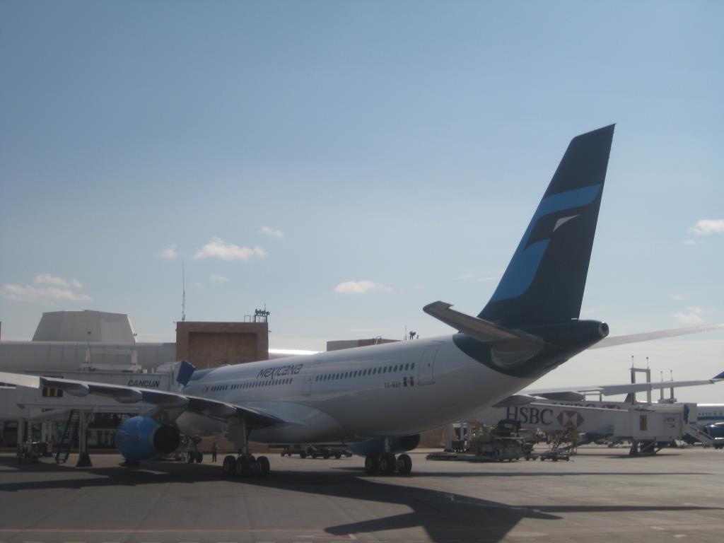 Photo of aircraft XA-MXP operated by Mexicana