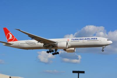 Photo of aircraft TC-LJI operated by Turkish Airlines