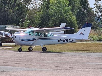 Photo of aircraft G-BKCE operated by The Leicestershire Aero Club Ltd