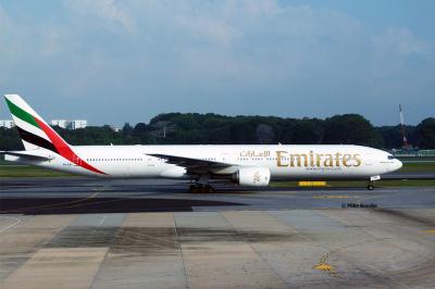 Photo of aircraft A6-EMT operated by Emirates
