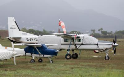 Photo of aircraft G-FLOH operated by British Parachute Schools Ltd