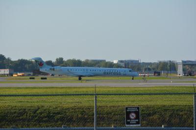 Photo of aircraft C-FJJZ operated by Air Canada Express