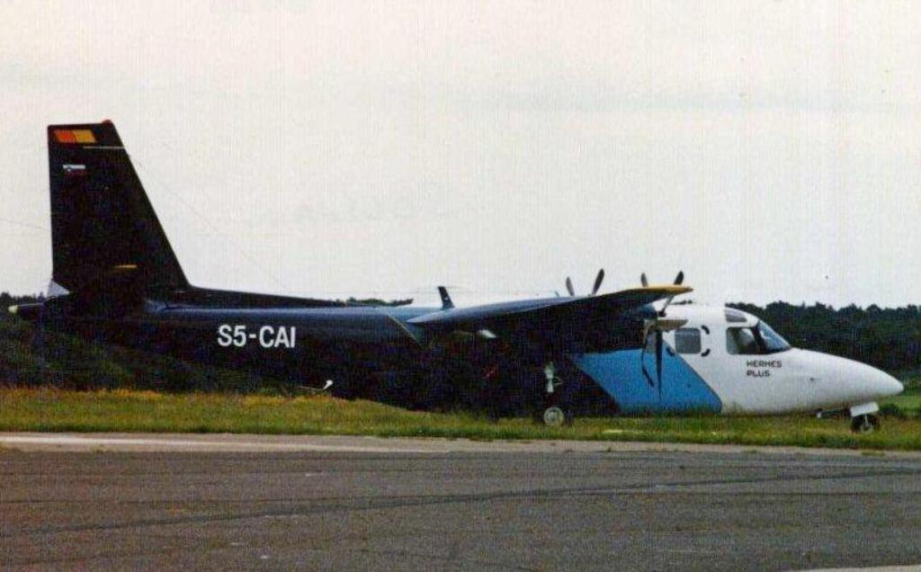 Photo of aircraft S5-CAI operated by Solinair-Hermes Plus