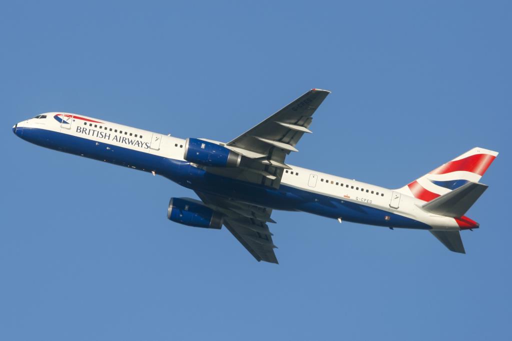 Photo of aircraft G-CPEO operated by British Airways