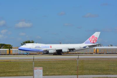 Image of aircraft registration B-18718 - A 747-409F operated by China Airlines