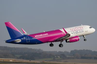 Photo of aircraft HA-LWZ operated by Wizz Air