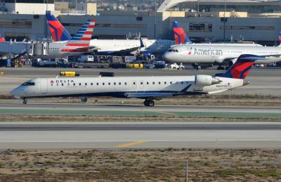 Photo of aircraft N809SK operated by Delta Connection