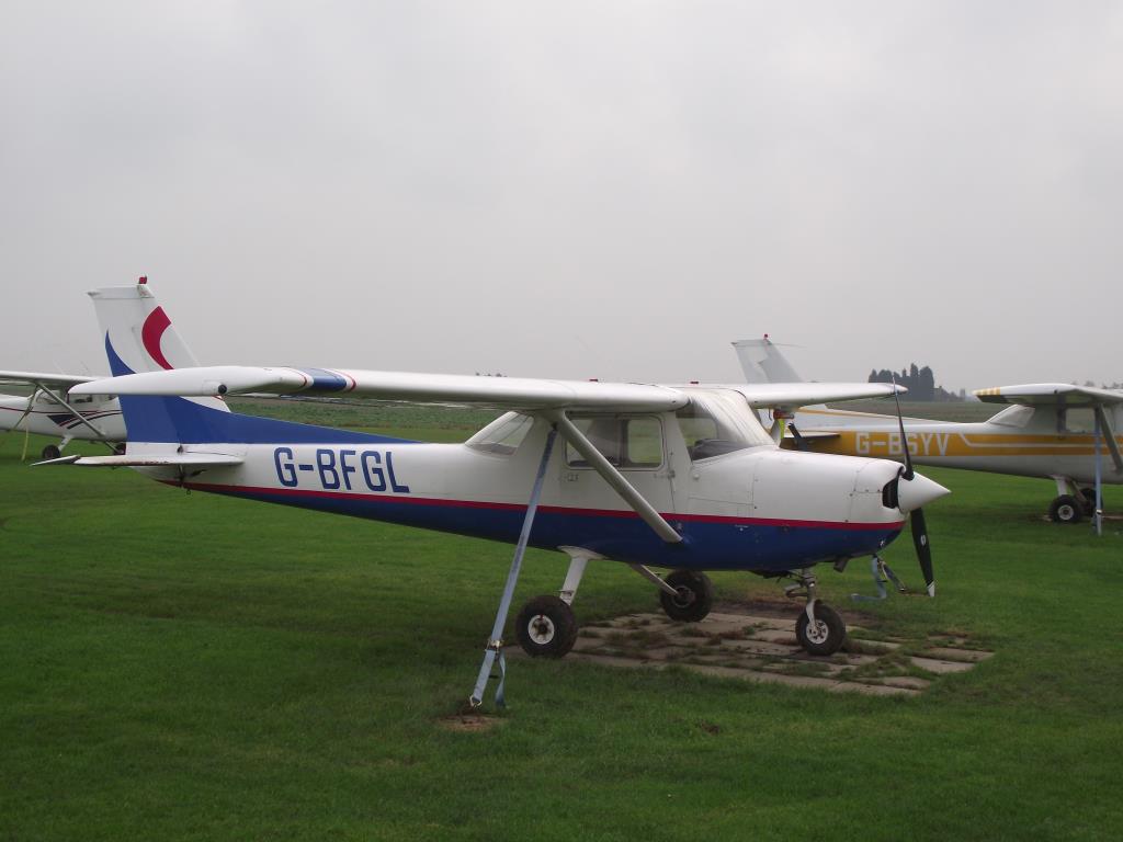 Photo of aircraft G-BFGL operated by E-Plane Ltd