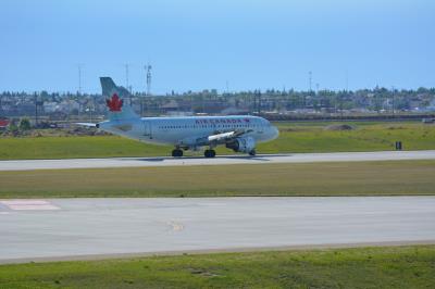 Image of aircraft registration C-GAQL - A A319-113 operated by Air Canada