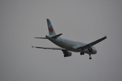 Photo of aircraft C-FGYS operated by Air Canada