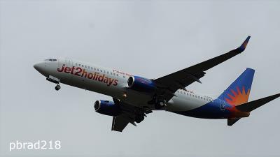 Image of aircraft registration G-DRTL - A 737-8AL(WL) operated by Jet2
