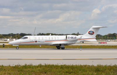 Photo of aircraft C-GEJD operated by Skyservice Business Aviation