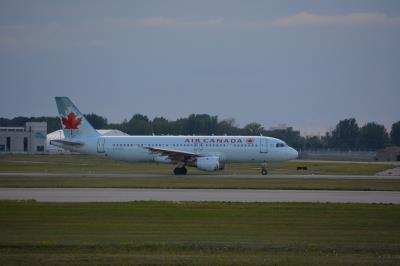 Photo of aircraft C-FKCK operated by Air Canada