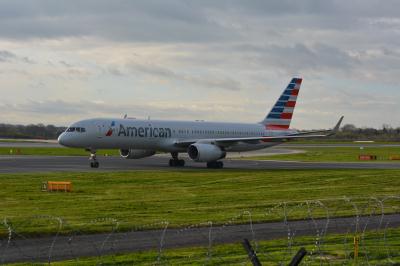 Photo of aircraft N187AN operated by American Airlines