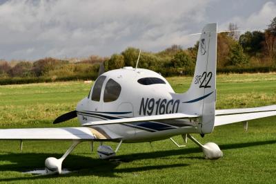 Photo of aircraft N916CD operated by Farnborough Aircraft Inc Trustee