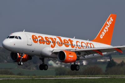 Photo of aircraft G-EZIR operated by easyJet