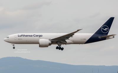 Photo of aircraft D-ALFH operated by Lufthansa Cargo