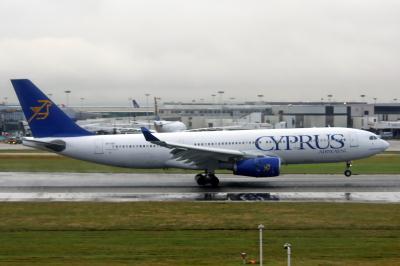 Photo of aircraft 5B-DBS operated by Cyprus Airways
