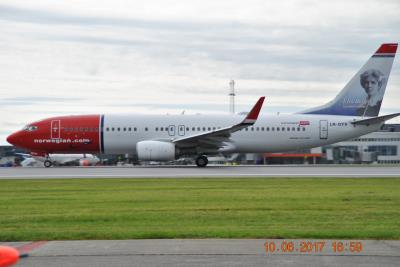 Photo of aircraft LN-DYV operated by Norwegian Air Shuttle