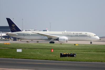 Photo of aircraft HZ-ARE operated by Saudi Arabian Airlines