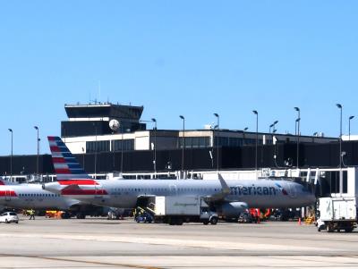 Photo of aircraft N132AN operated by American Airlines