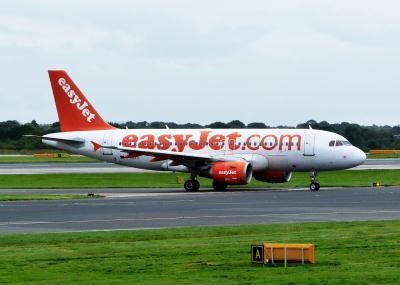 Photo of aircraft G-EZFL operated by easyJet