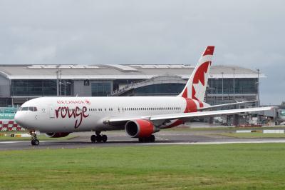 Photo of aircraft C-GBZR operated by Air Canada Rouge