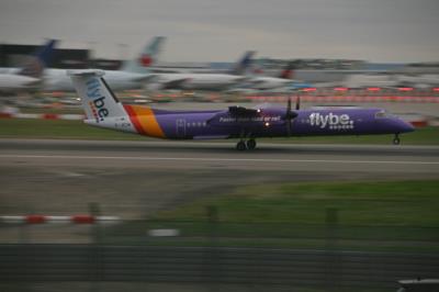 Image of aircraft registration G-JECM - A DHC-8-402 operated by Flybe