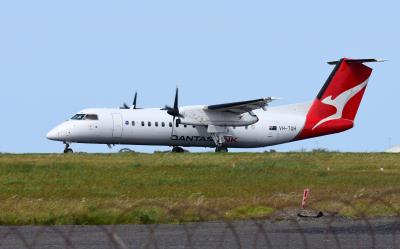 Photo of aircraft VH-TQH operated by QantasLink