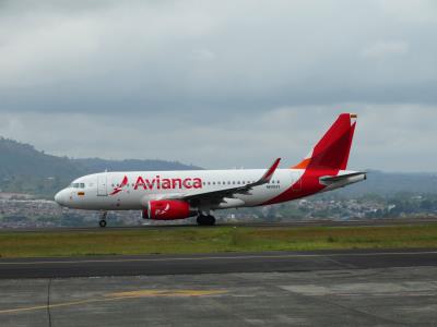 Photo of aircraft N690AV operated by Avianca