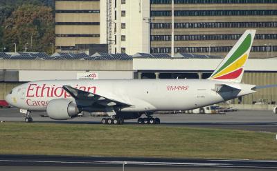 Photo of aircraft ET-APU operated by Ethiopian Airlines