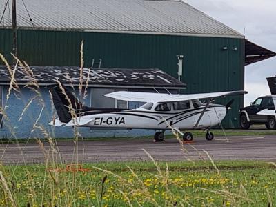 Photo of aircraft EI-GYA operated by Atlantic Flight Training Ltd