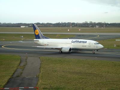 Photo of aircraft D-ABEP operated by Lufthansa