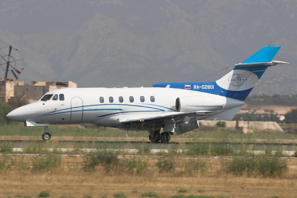 Photo of aircraft RA-02801 operated by S-Air