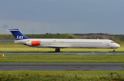 Image of aircraft registration SE-DIL - A MD-81 operated by SAS Scandinavian Airlines