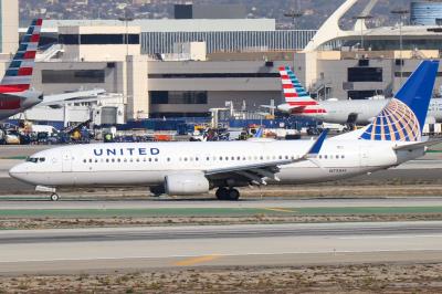 Photo of aircraft N79541 operated by United Airlines