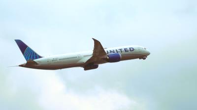 Photo of aircraft N24979 operated by United Airlines