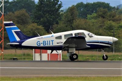 Photo of aircraft G-BIIT operated by Tayside Aviation Ltd